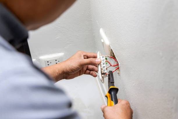 Best Commercial Electrician Services  in Delisle, MS